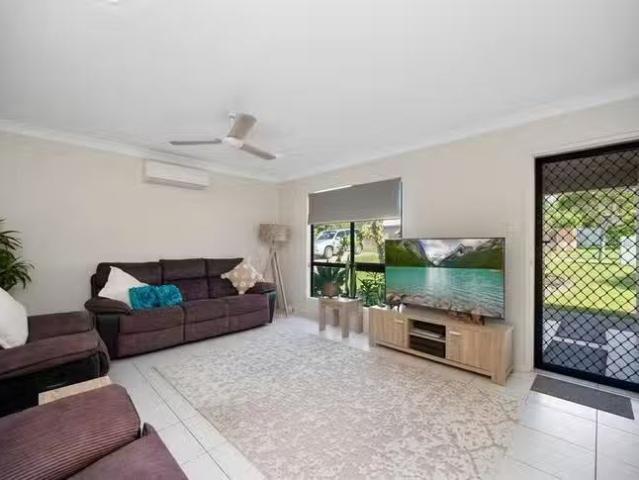 House for rent in Bushland Beach, Queensland
