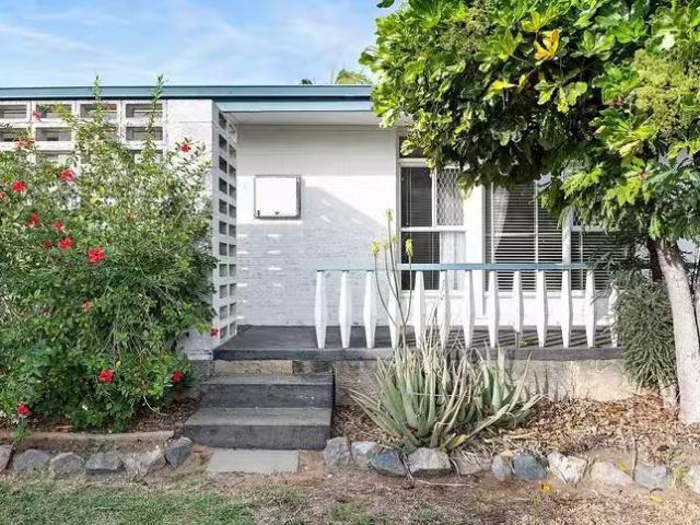 House for rent in Spearwood, Western Australia