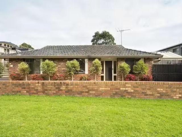 Apartment for rent in Cowes, Victoria