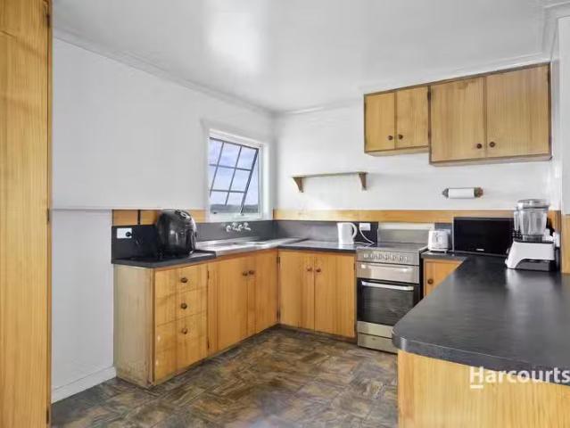 House for rent in Burnie, Tasmania