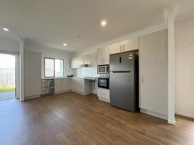 House for rent in Rasmussen, Queensland