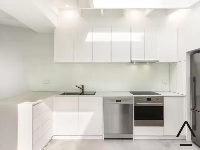 Condo for rent in Sydney, New South Wales