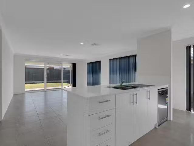 House for rent in Parklands, Western Australia