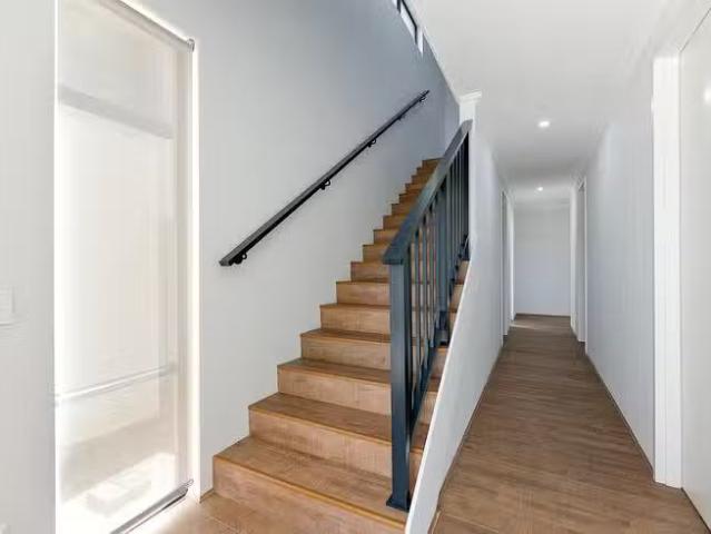 House for rent in Booragoon, Western Australia