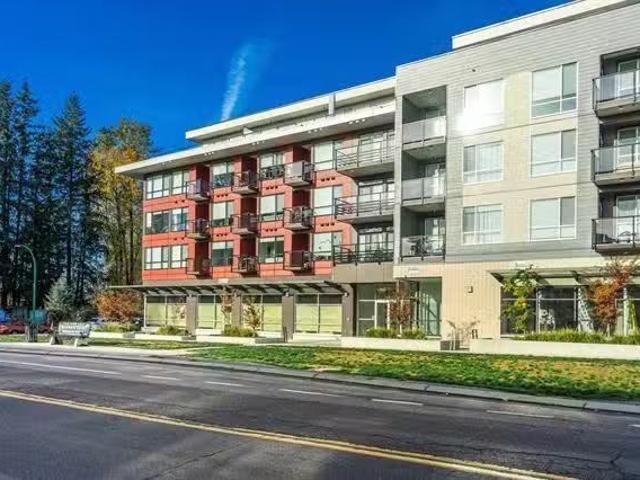 Condo for rent in Surrey, British Columbia