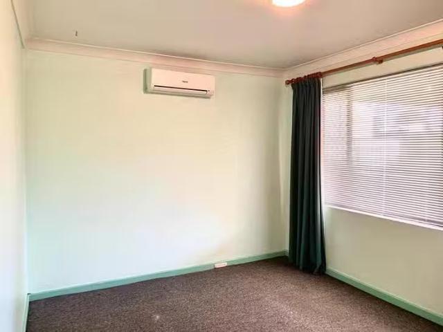 House for rent in Beckenham, Western Australia