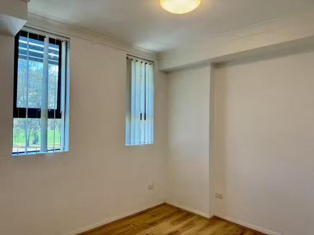 Apartment for rent in Mays Hill, New South Wales