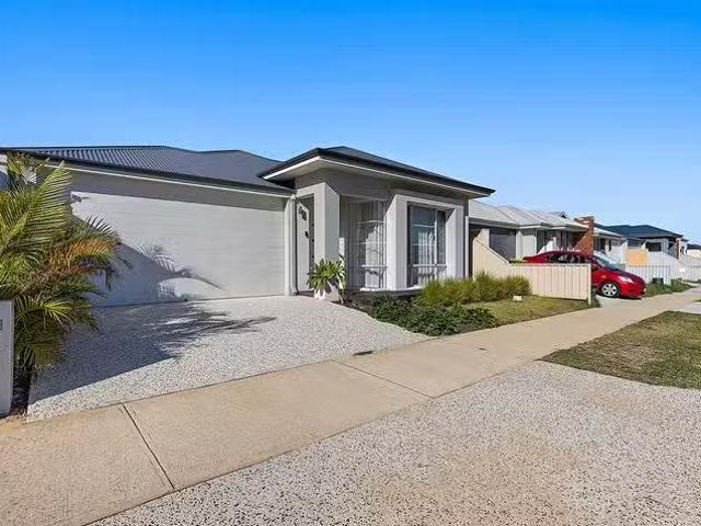 House for rent in Beeliar, Western Australia