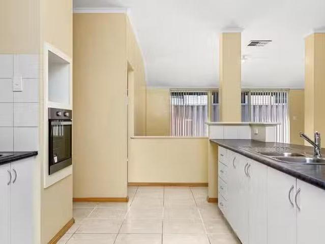 House for rent in Orelia, Western Australia