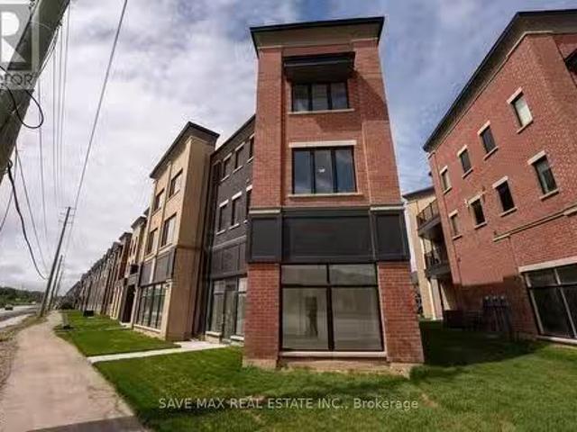 House for rent in Oakville, Ontario