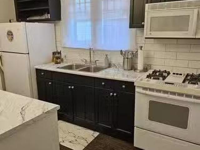 House for rent in Welland, Golden Horseshoe