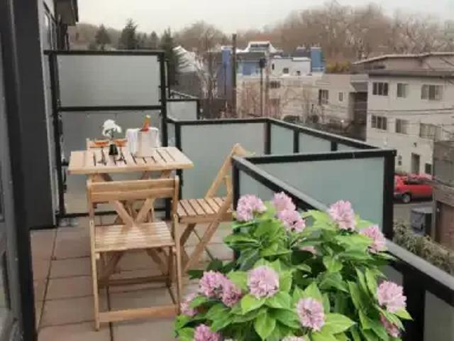 Apartment for rent in Greektown, Vancouver