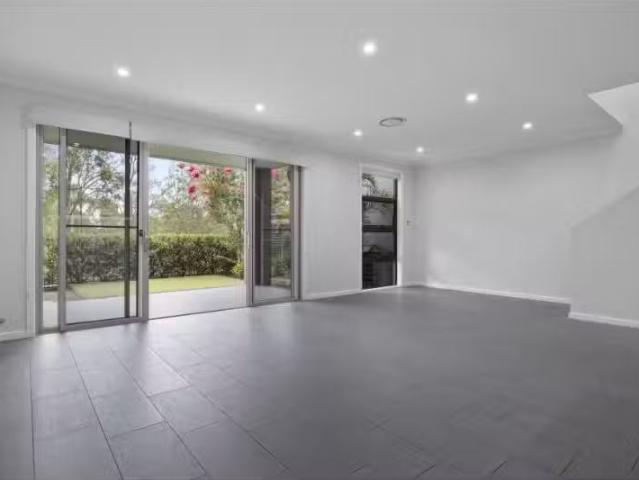 Condo for rent in Sydney, New South Wales