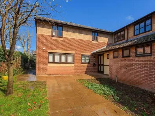 Apartment for rent in Bourne Vale, Kent
