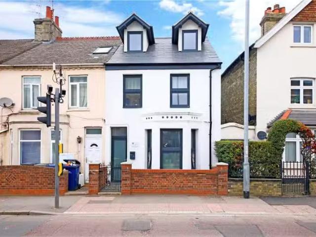 Apartment for rent in Barnwell, Arbury