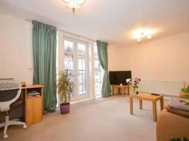 Apartment for rent in Forty Green, Isle Of Man