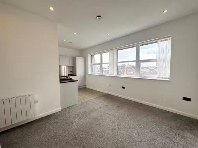 Apartment for rent in Lee Bank, Greater Manchester