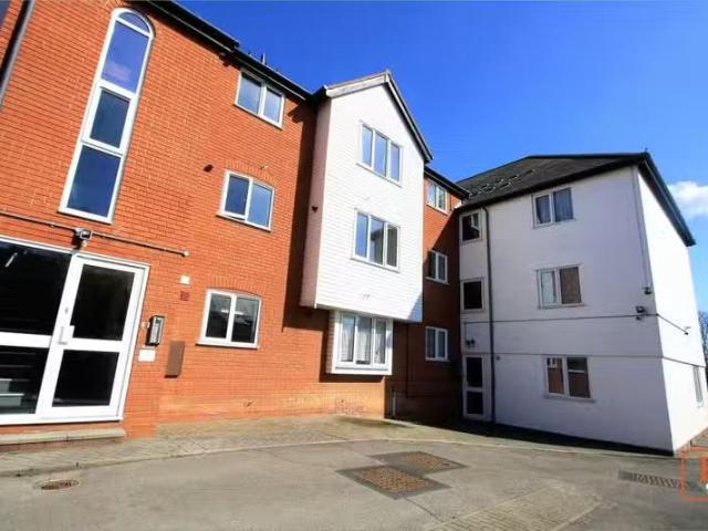 Apartment for rent in Hythe, Fordham Heath