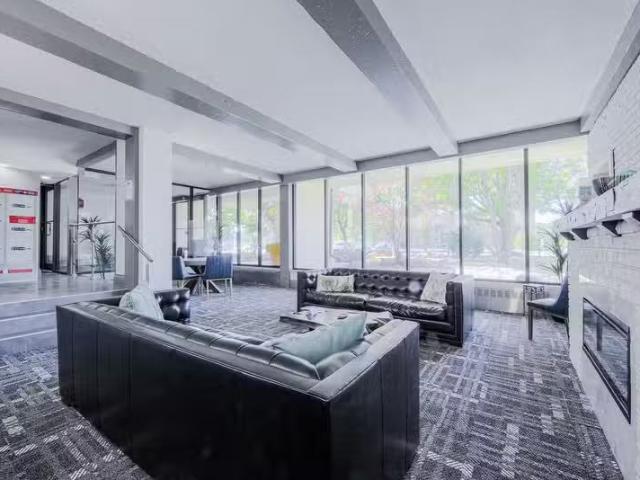 Condo for rent in Oakville, Ontario