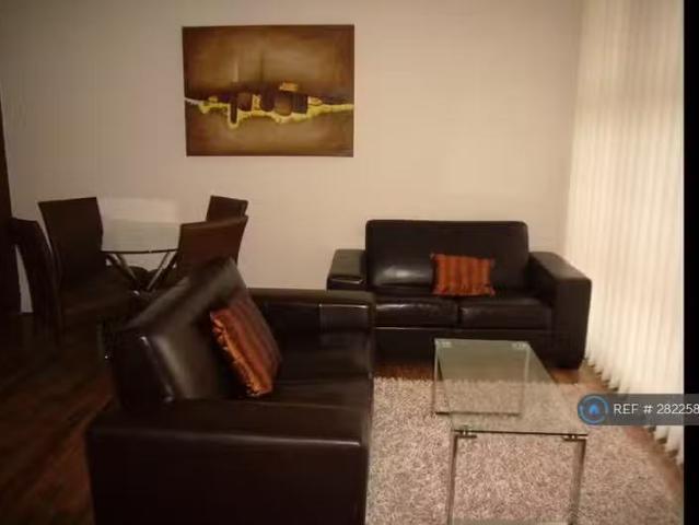 House for rent in Poplar Grove, Greater London
