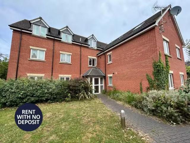 House for rent in Hunt End, Redditch
