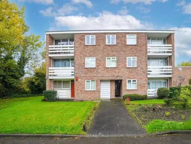 House for rent in Wake Green, West Midlands