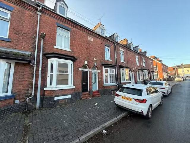 House for rent in Elmfield, Leicestershire