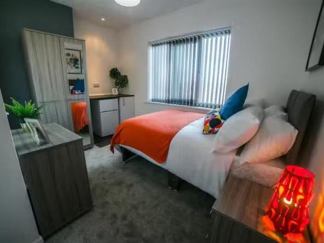 House for rent in Kettlebrook, Staffordshire