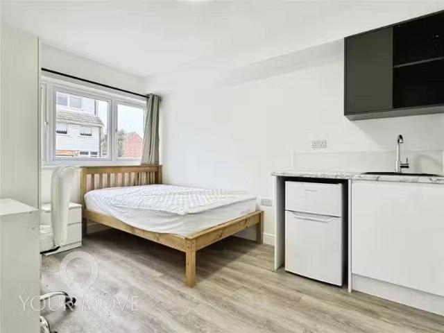 House for rent in Crayford, Greater London