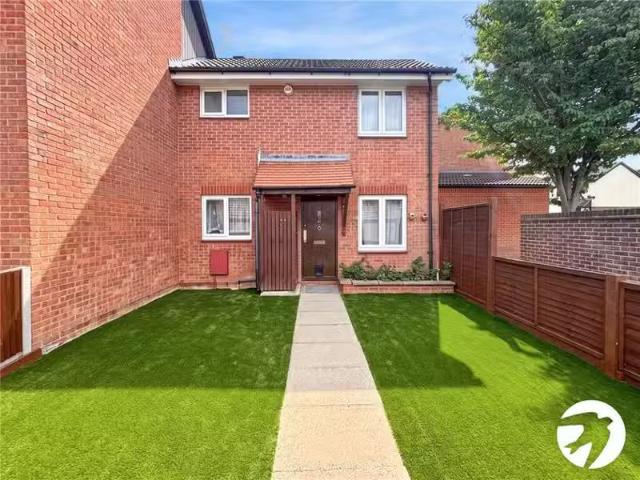 House for rent in Swanley, The Butts