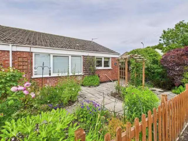 House for rent in Rush Green, Greater London