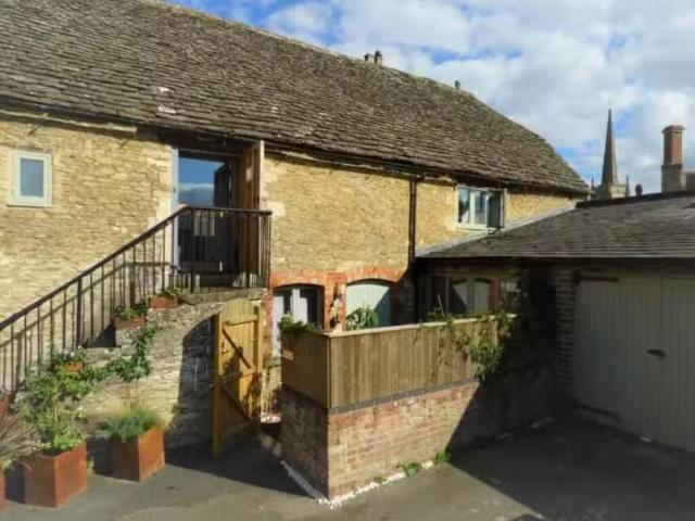 House for rent in Fossebridge, Gloucestershire