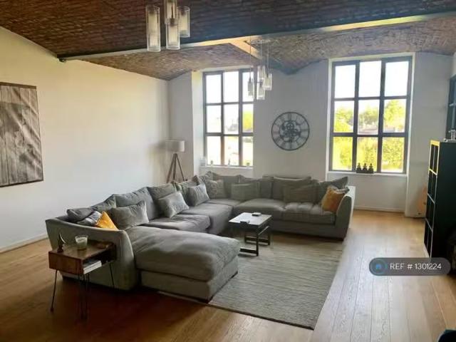 House for rent in Wood Top, Irwell Vale