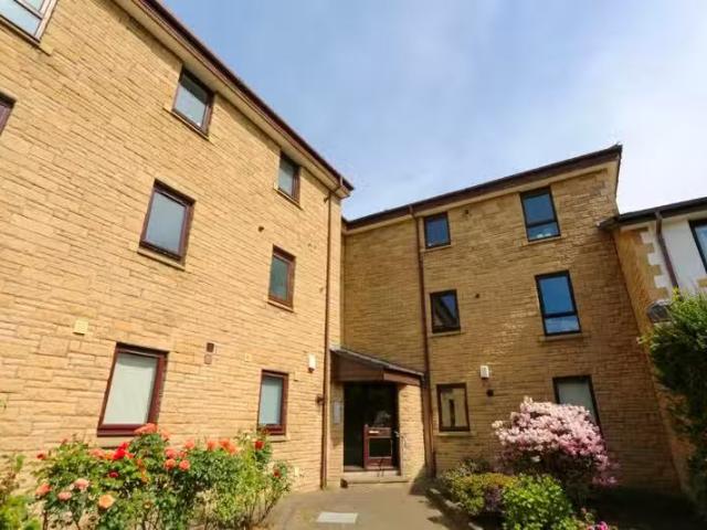 House for rent in Currie, Scotland