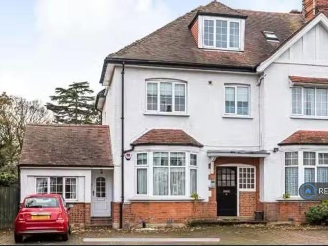 House for rent in Arkley, Greater London