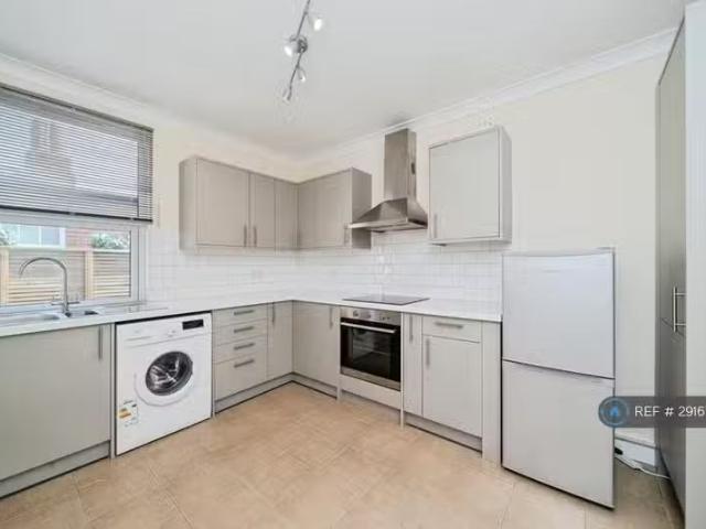 House for rent in Blackhills, Surrey