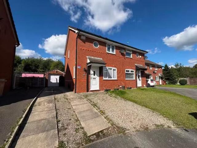 House for rent in Emerson Park, Greater London