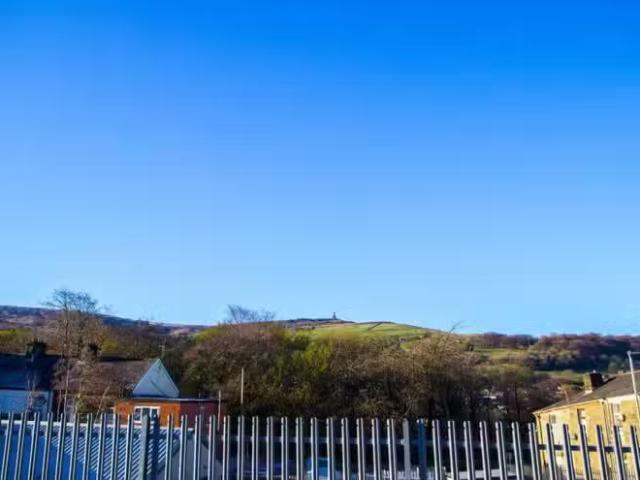 House for rent in Knowle Fold, Darwen