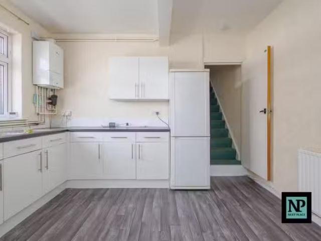 House for rent in Kettlebrook, Staffordshire