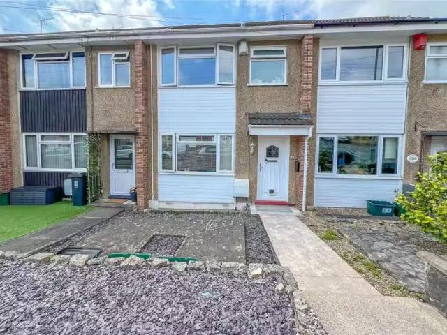 House for rent in Kingswood, School House