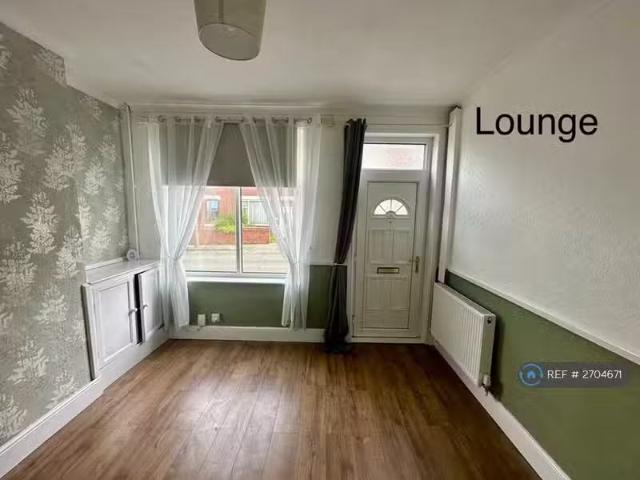 House for rent in Larklands, Caldermill