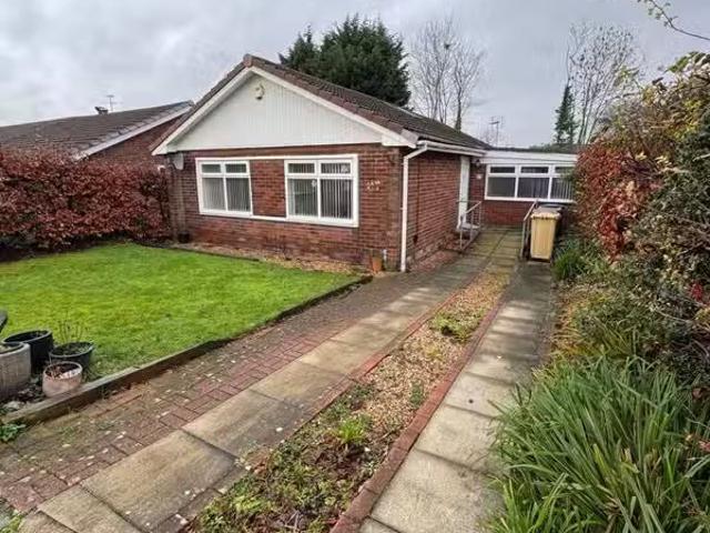 House for rent in Bradshaw, Lee Bank