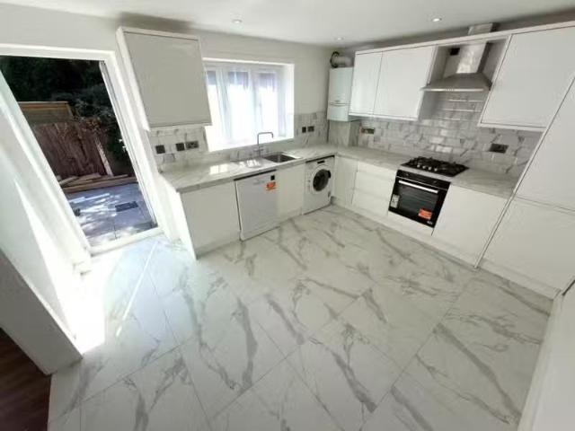 House for rent in Woodford Bridge, Greater London