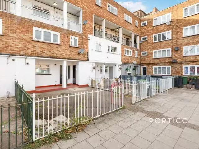 House for rent in Plaistow, Greater London