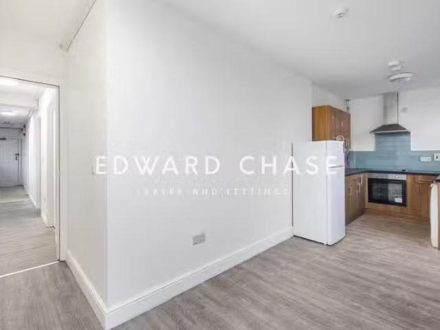 House for rent in Ilford, Greater London