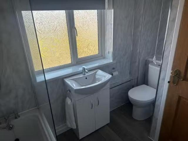 House for rent in Newton, Greenheys