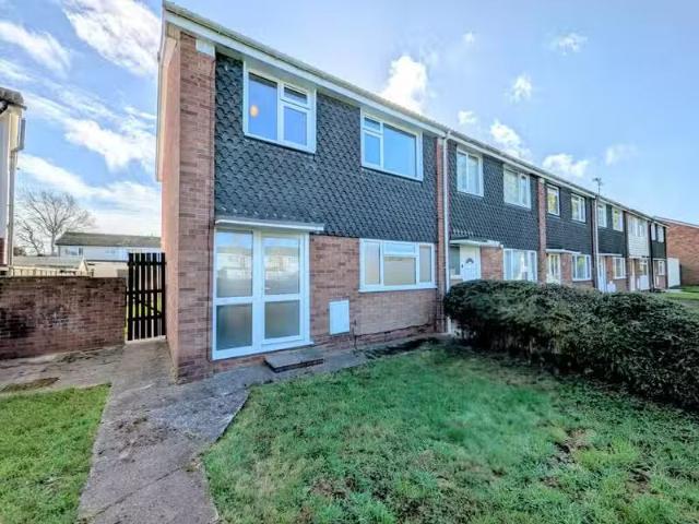 House for rent in Woodmancote, Horsham