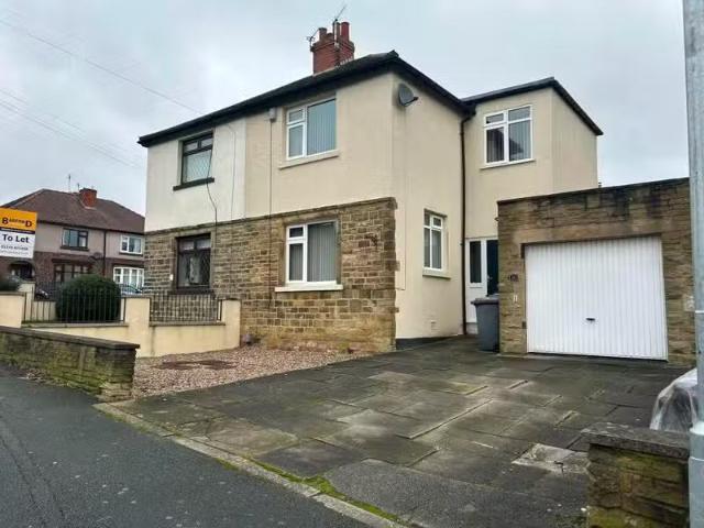 House for rent in Birkenshaw Bottom, Birkenshaw