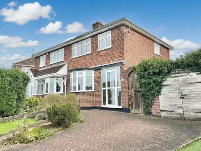 House for rent in Bedworth Heath, Camp Hill