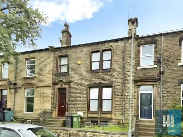 House for rent in Huddersfield, West Yorkshire